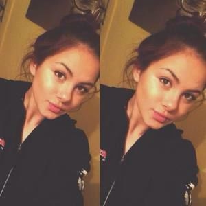 Meet your Posher, Lizzy