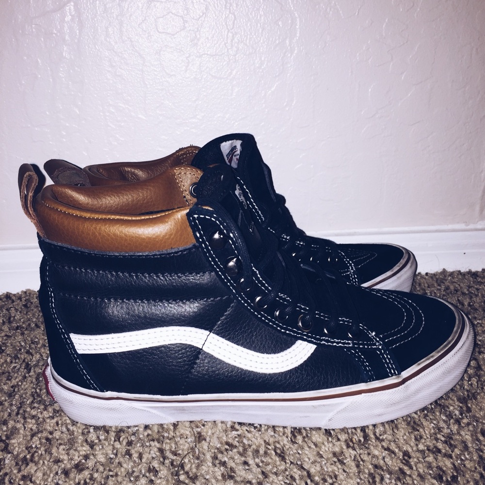 Black Sk8 Hi MTE