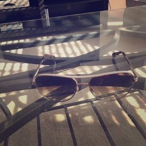 Kate spade aviator sunglasses, great condition