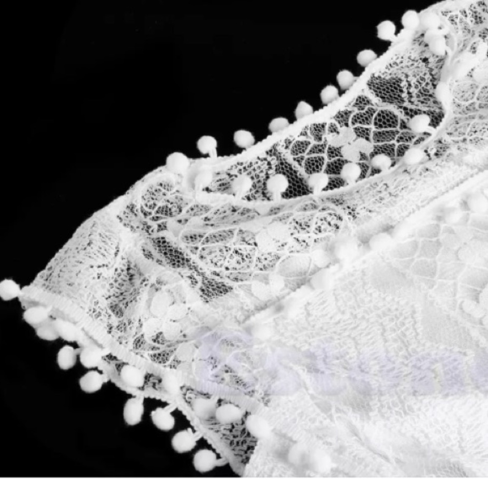 🦋 WHITE LACE DRESS - Picture 6 of 8