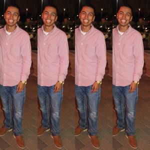 Meet your Posher, Moises