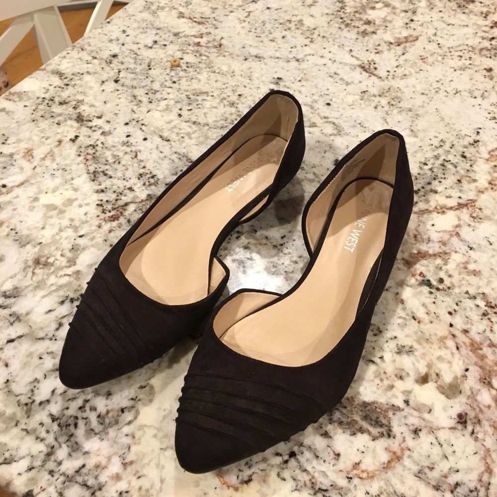 Nine West black D'orsay flats