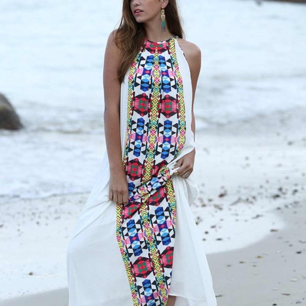 NWOT Embroidered Flowy White Boho Maxi Dress