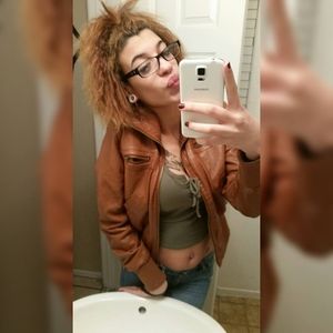 Meet your Posher, Lexi