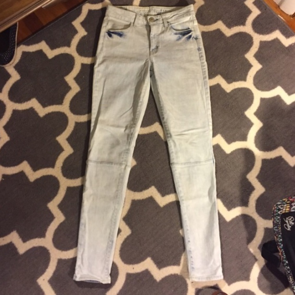 American Eagle High Waisted Skinny Jeans
