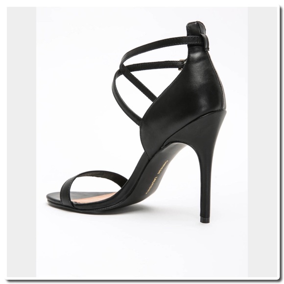 Chinese Laundry Ankle Strap Heels - Picture 4 of 8