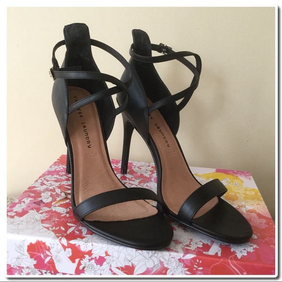 Chinese Laundry Ankle Strap Heels - Picture 6 of 8