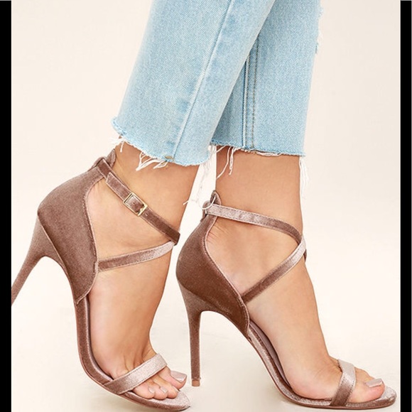 Chinese Laundry Ankle Strap Heels - Picture 8 of 8