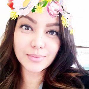 Meet your Posher, Janalyn