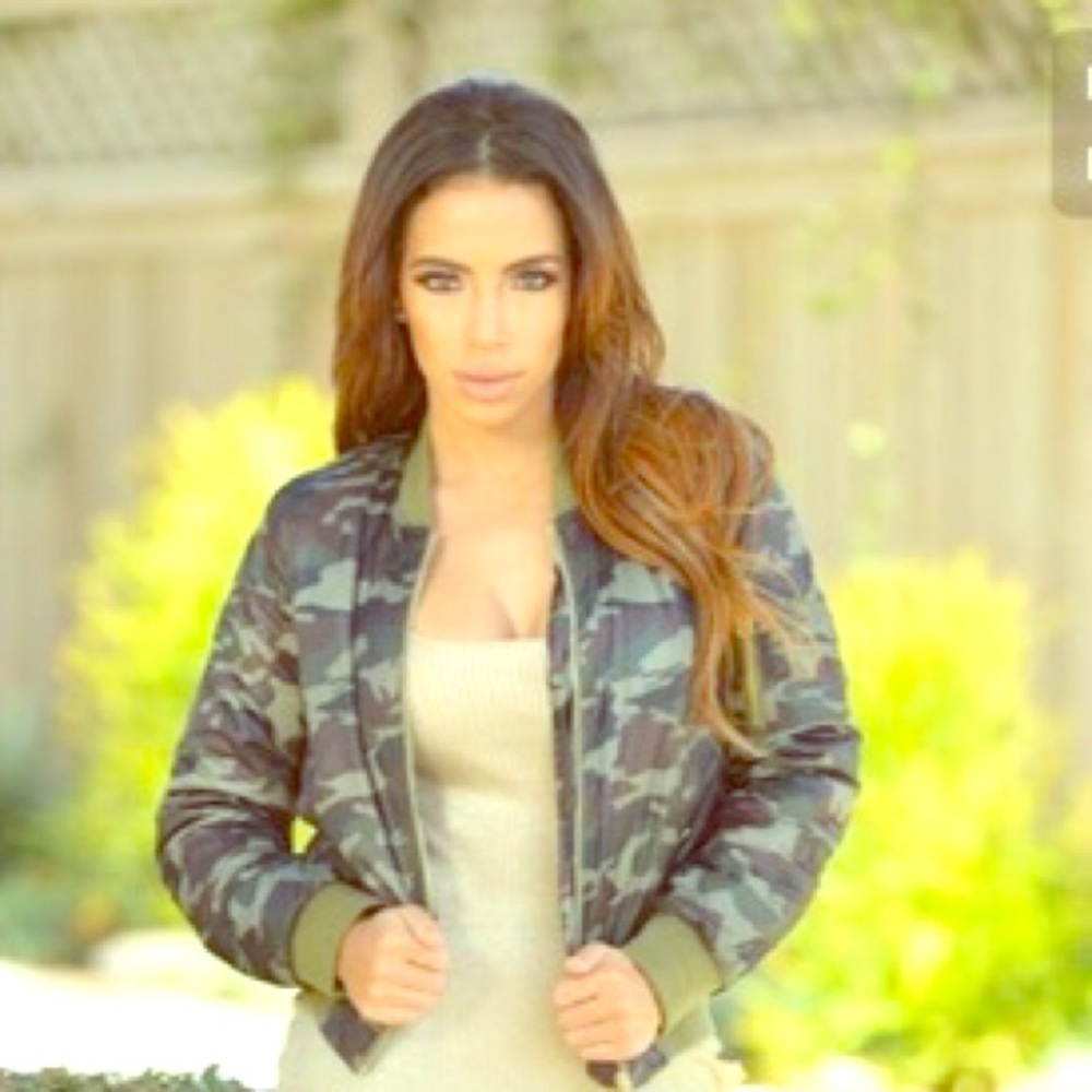 Camo bomber jacket
