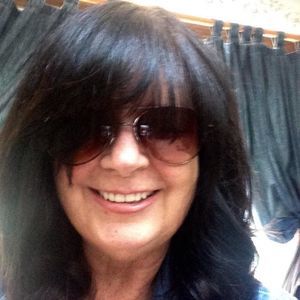 Meet your Posher, Debra