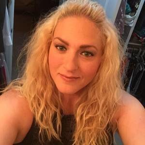 Meet your Posher, Neysa