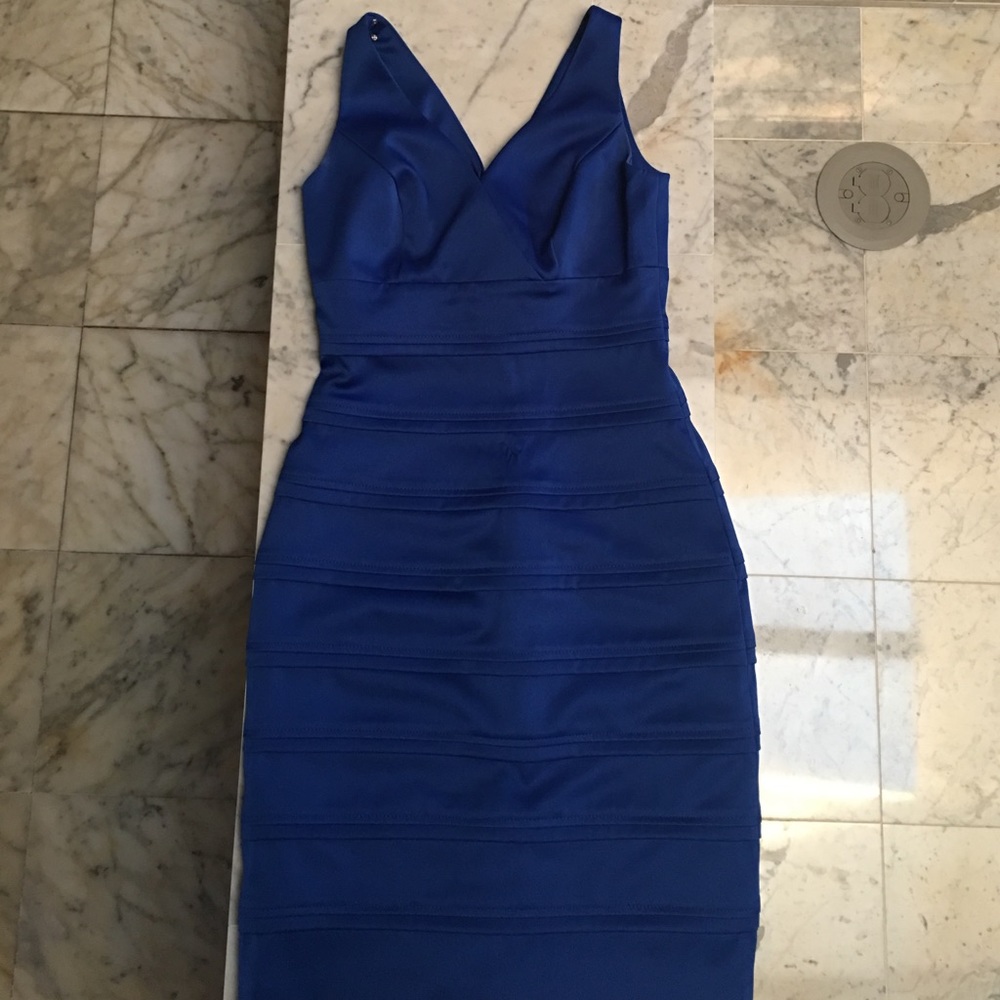 Blue dress