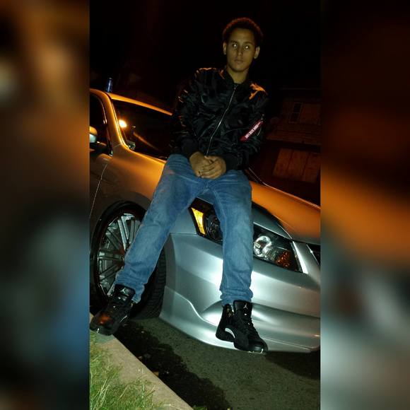 Meet your Posher, Jay - Picture 1 of 1