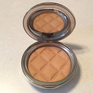 By Terry Terrybly Densiliss Compact