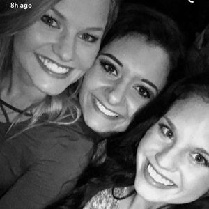 Meet your Posher, Mikayla