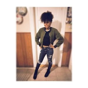 Meet your Posher, Jennifer