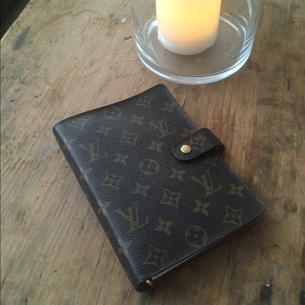 Louis Vuitton Agenda MM