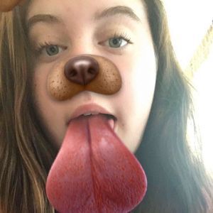 Meet your Posher, Danielle