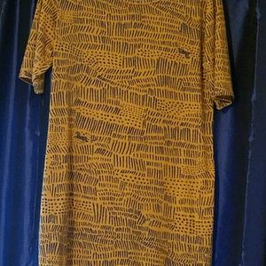 LuLaRoe Julia 2X EUC