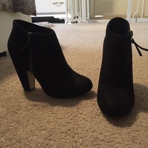 Black bootie heels