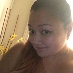 Meet your Posher, Antoinette