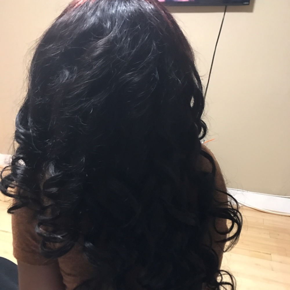 U Part Wigs and lace Closure Wigs ! 💁🏽