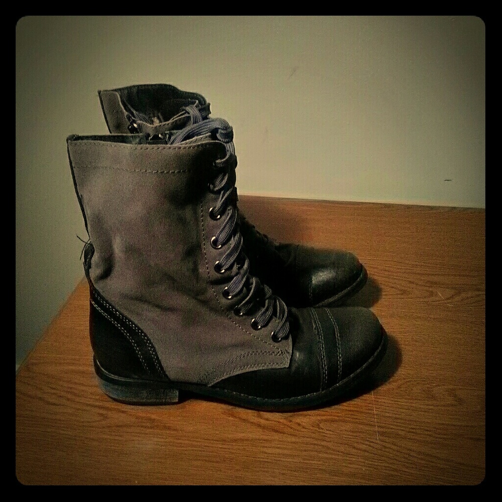 Troopa Boots