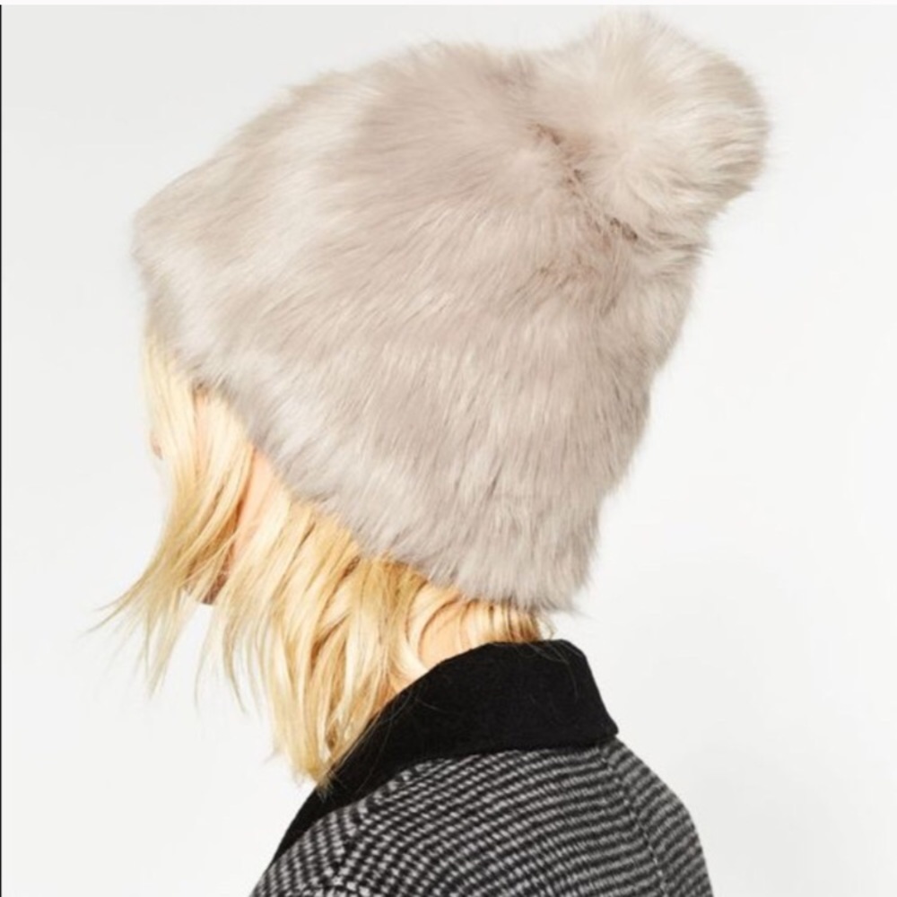 Zara faux fur pom-pom hat