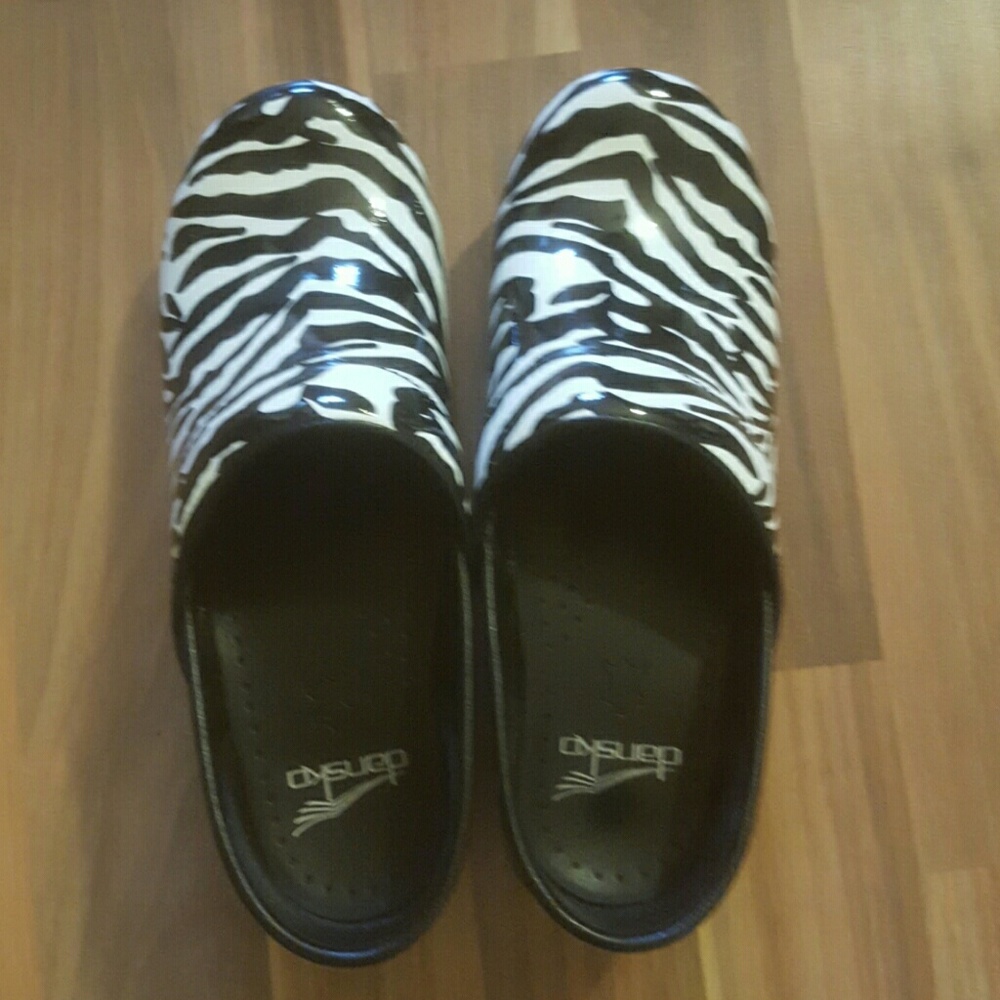 Danskos clogs, never worn outside.