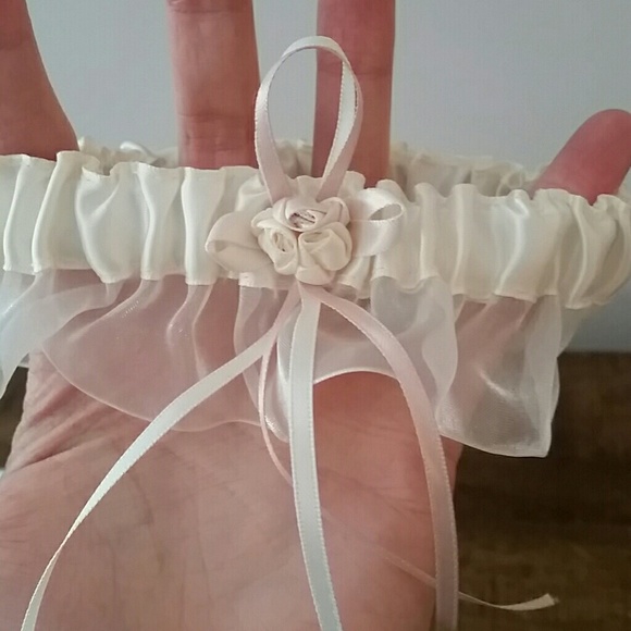 VS garter - Picture 2 of 2