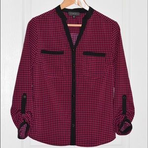 3 for $10 - Magenta print blouse