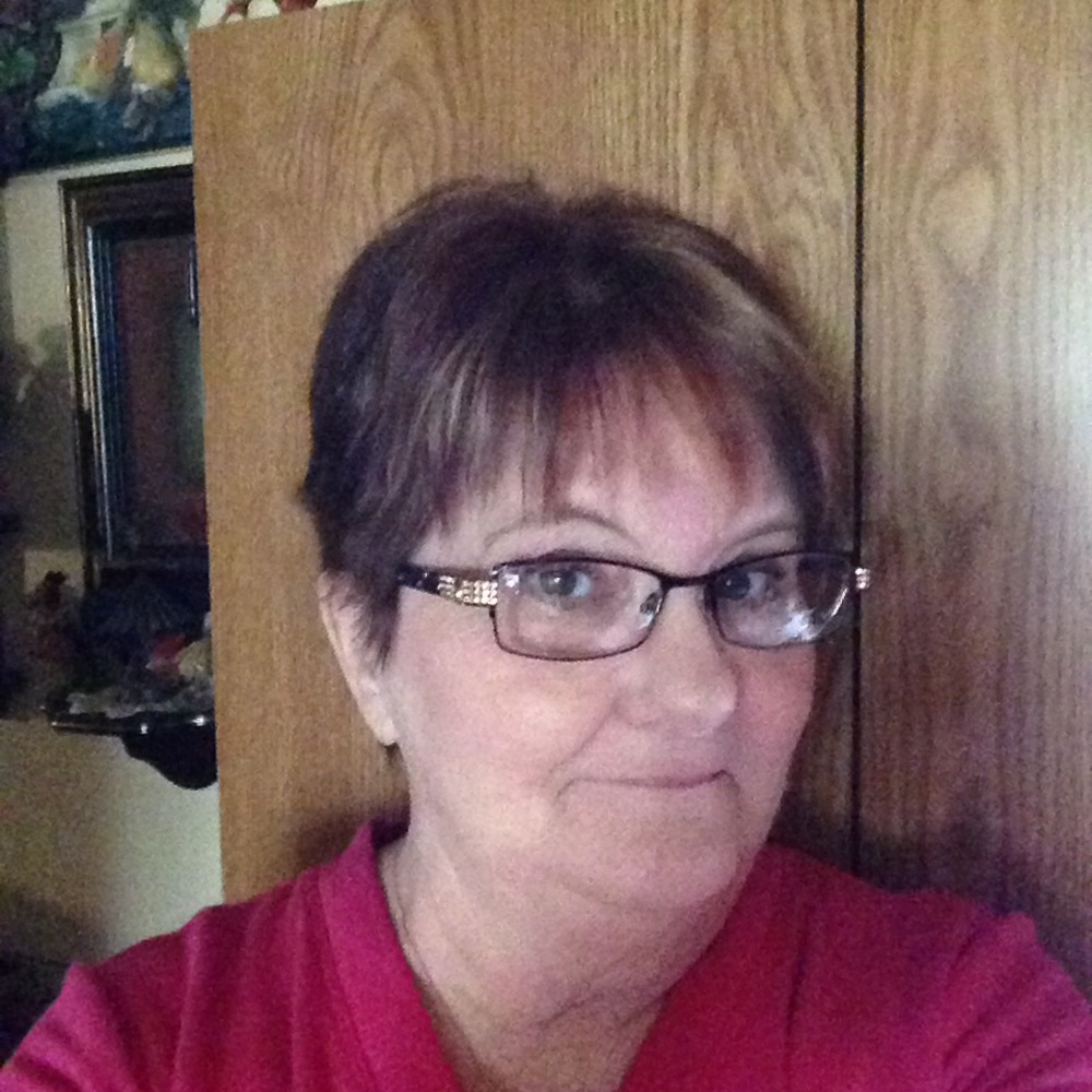 Meet your Posher, Pam