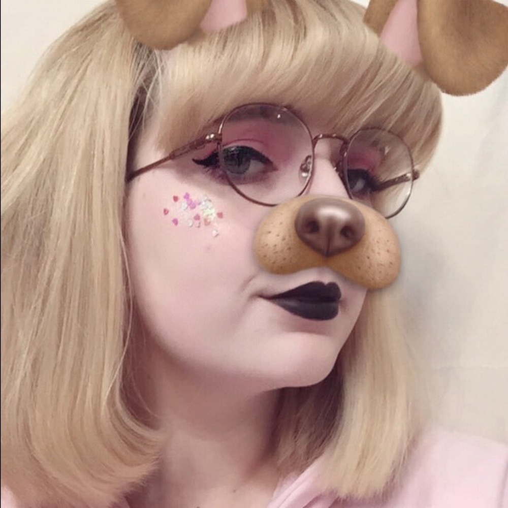 Meet your Posher, Regan