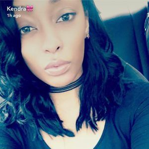 Meet your Posher, Kendra