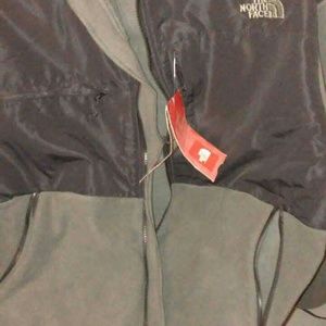Brand New Mens Northface Fleese Jacket size xxl