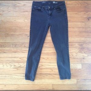 J Crew Toothpick Skinny Distresses Jeans Size 28