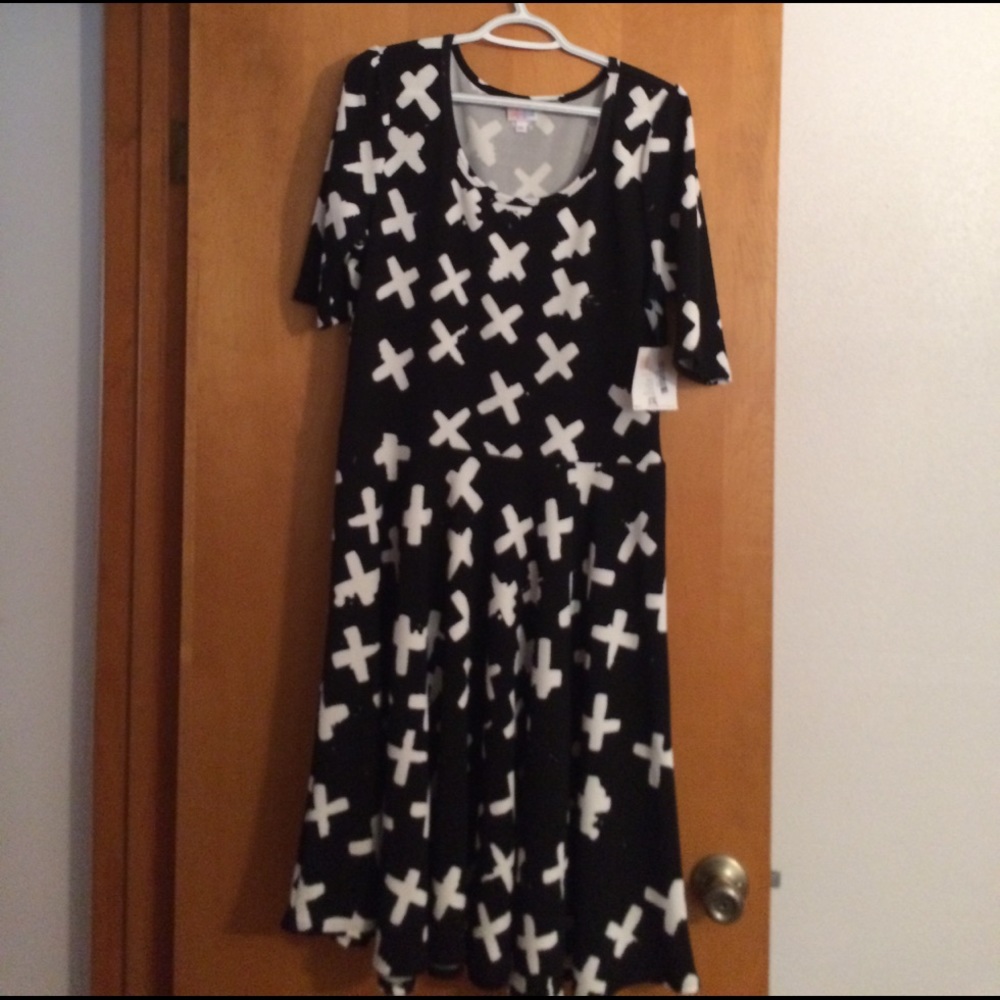 LulaRoe Nicole