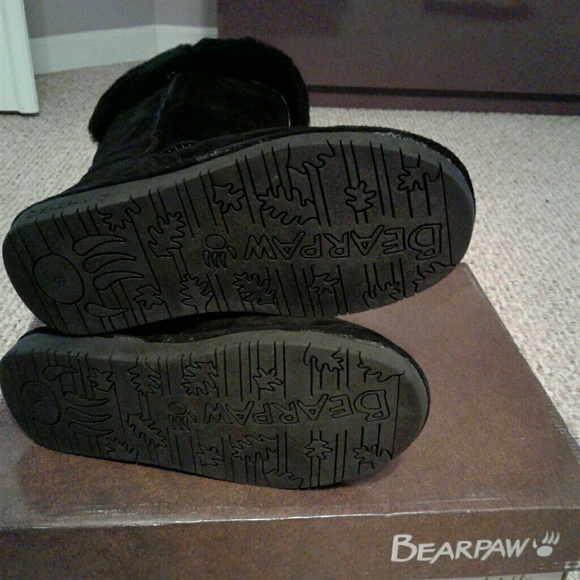 NWT/DEFECT GENUINE AUTHENTIC "SOLD OUT" BEARPAWS - Picture 3 of 4