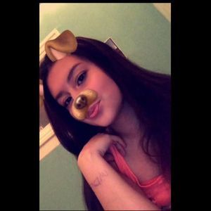 Meet your Posher, Evelyn