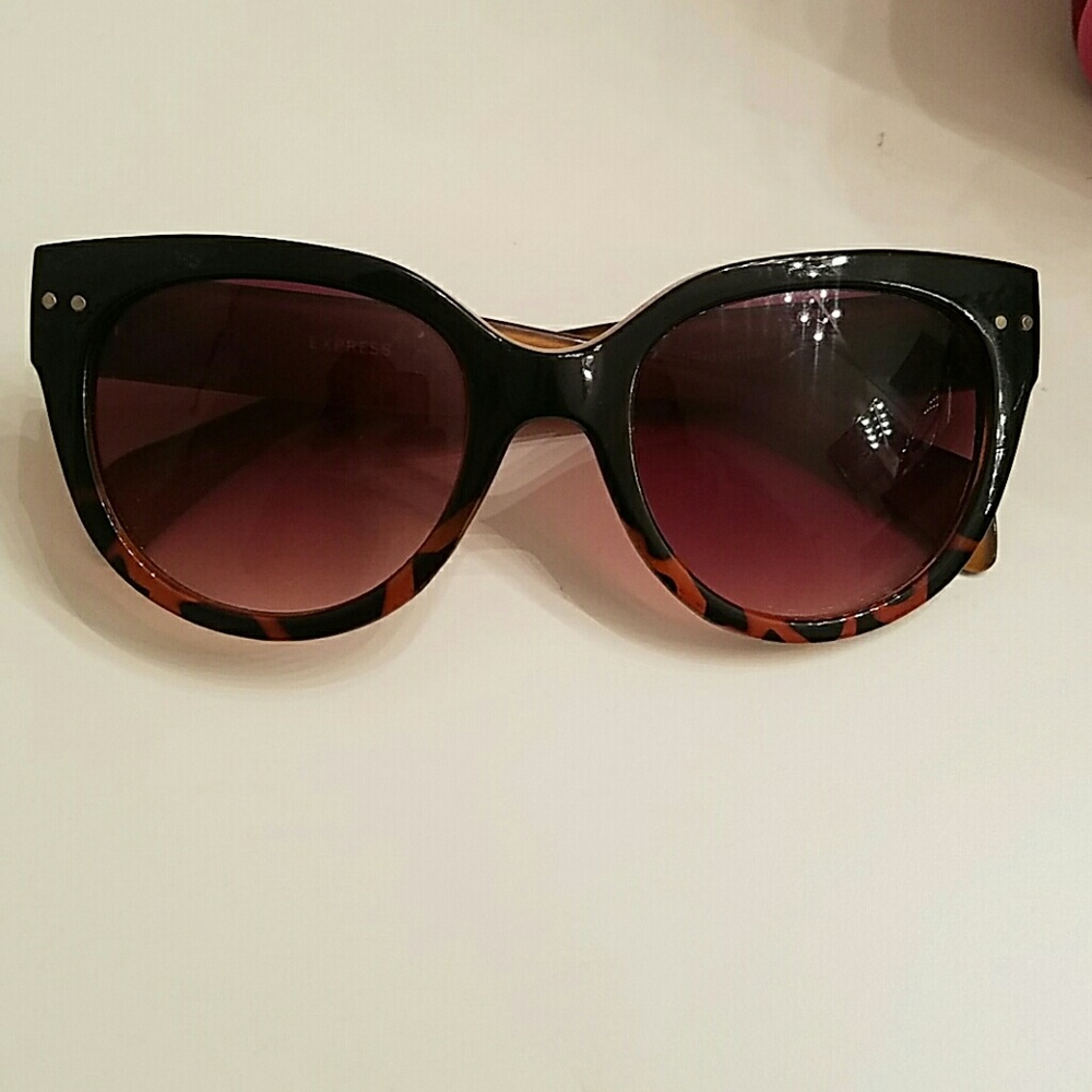 Express Cheetah Sunglasses.
