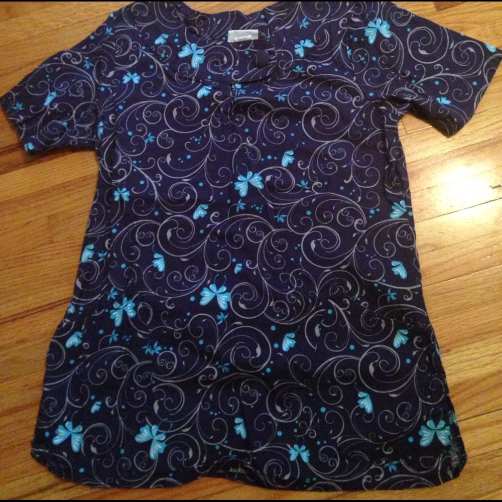 Life brand scrub top size small