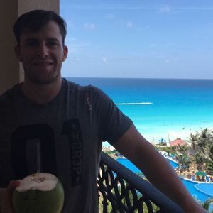 Meet your Posher, Andrew