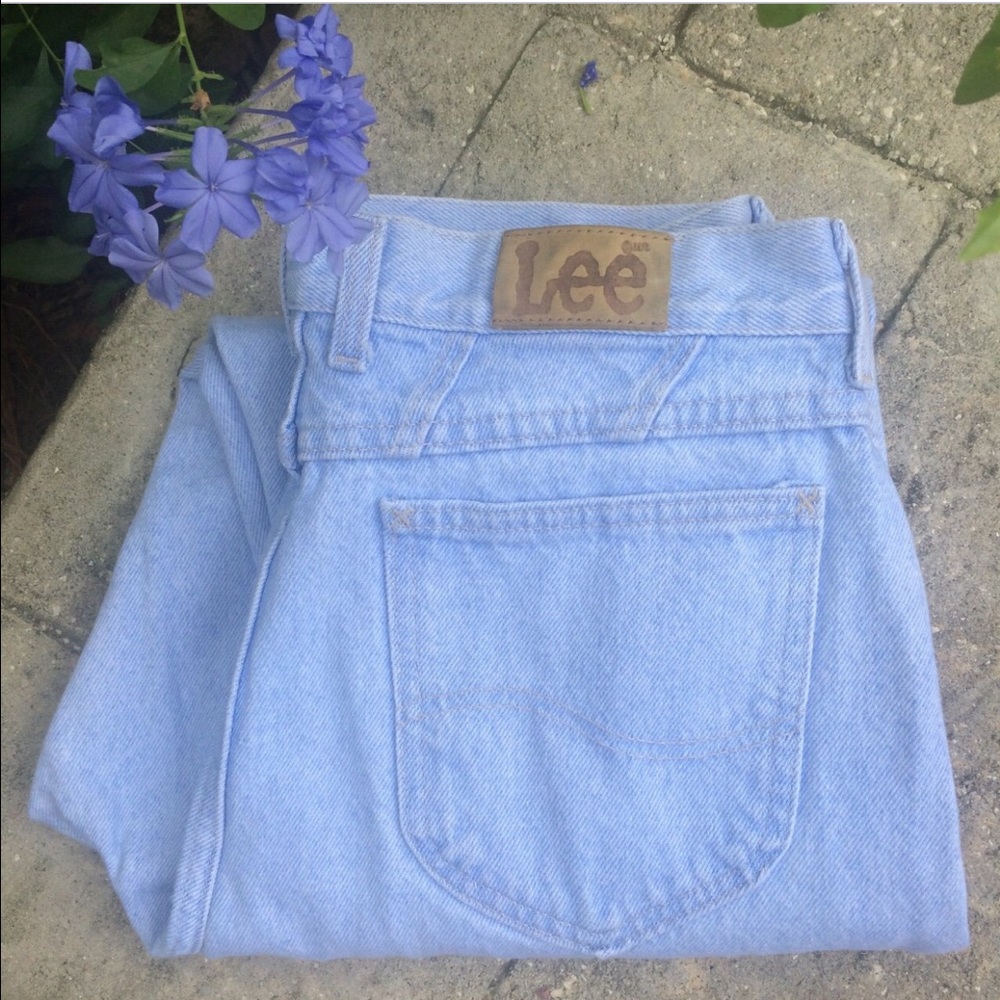 Vintage High Waisted Lee Jeans