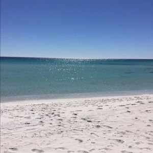 Meet your Posher, Dena