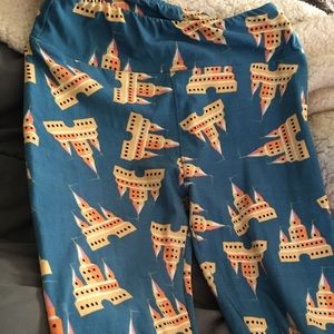 Lularoe OS Castles