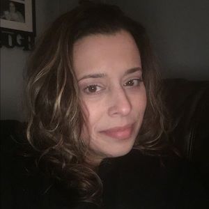 Meet your Posher, Carla