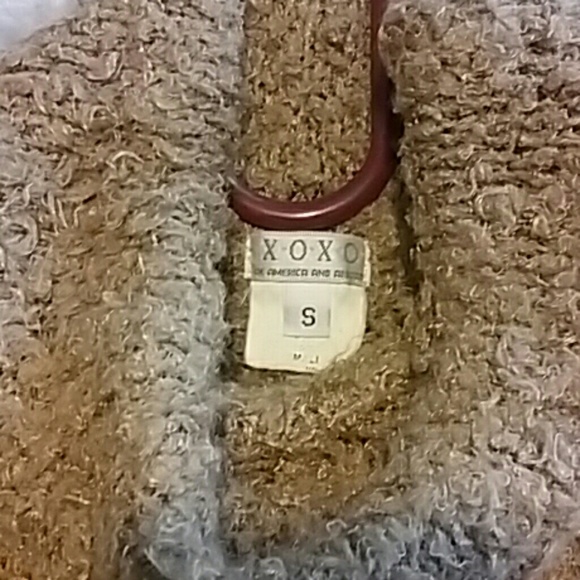 Soooo Soft... Vintage Sleeveless Sweater XOXO - Picture 3 of 7