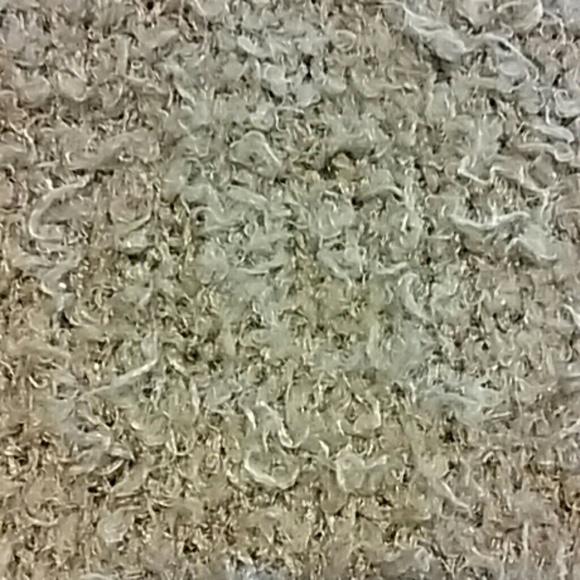 Soooo Soft... Vintage Sleeveless Sweater XOXO - Picture 4 of 7