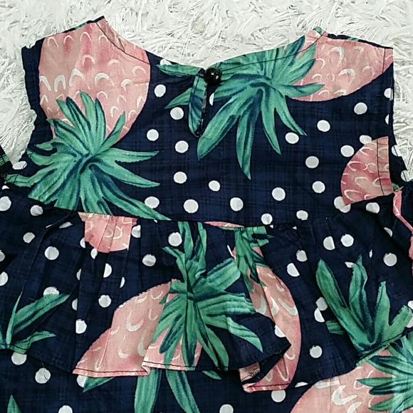 ๐HOST PICK๐Blue Pineapple Cold Shoulder Shirt. - Picture 5 of 5